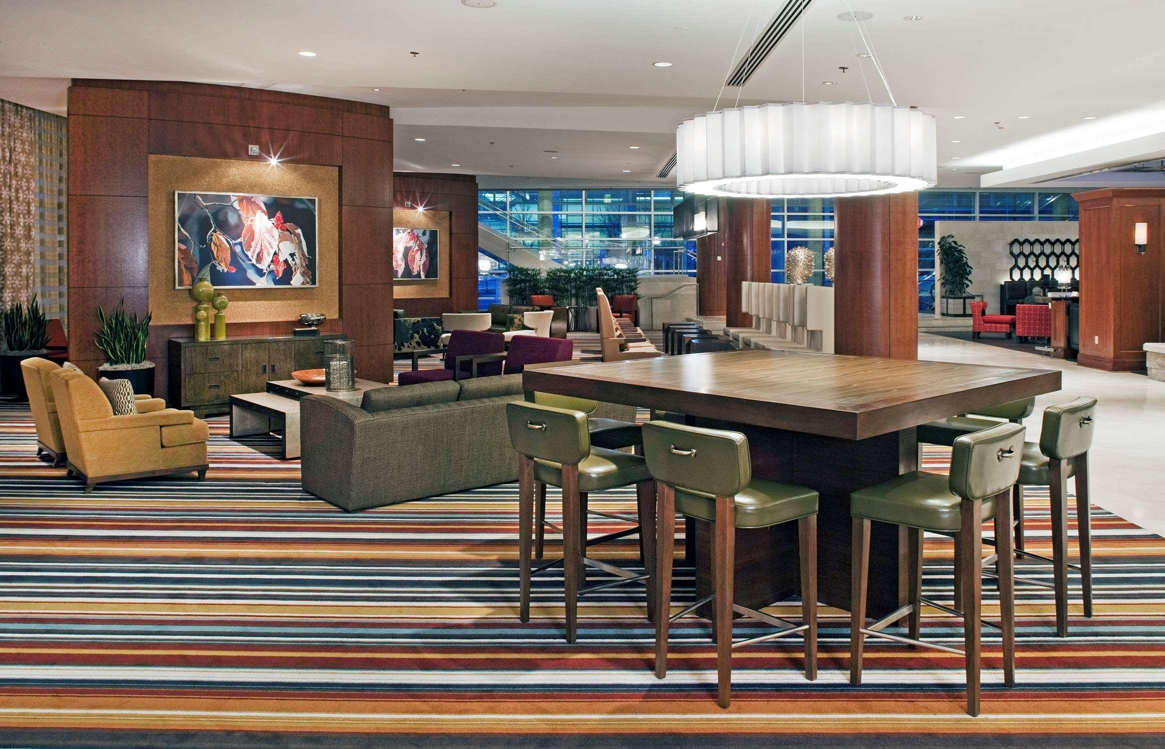 Hilton Omaha Hotel Interior photo